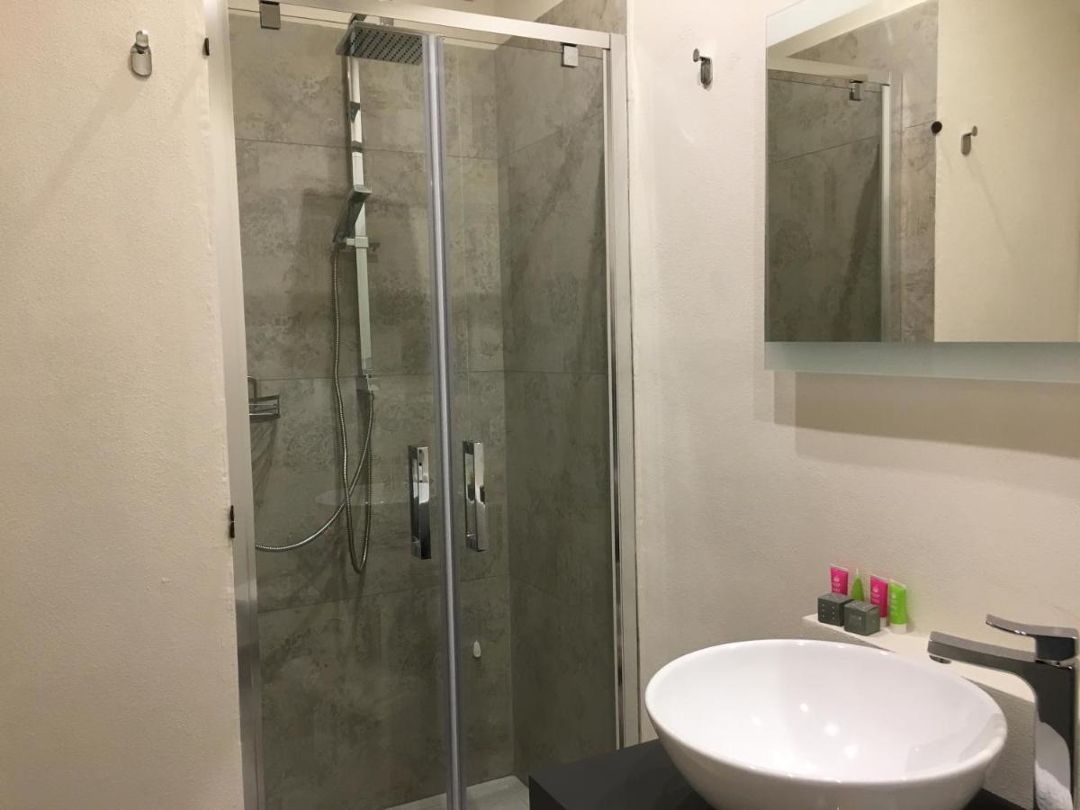 Dimora Conte Bed & Breakfast La Maddalena  Bagian luar foto